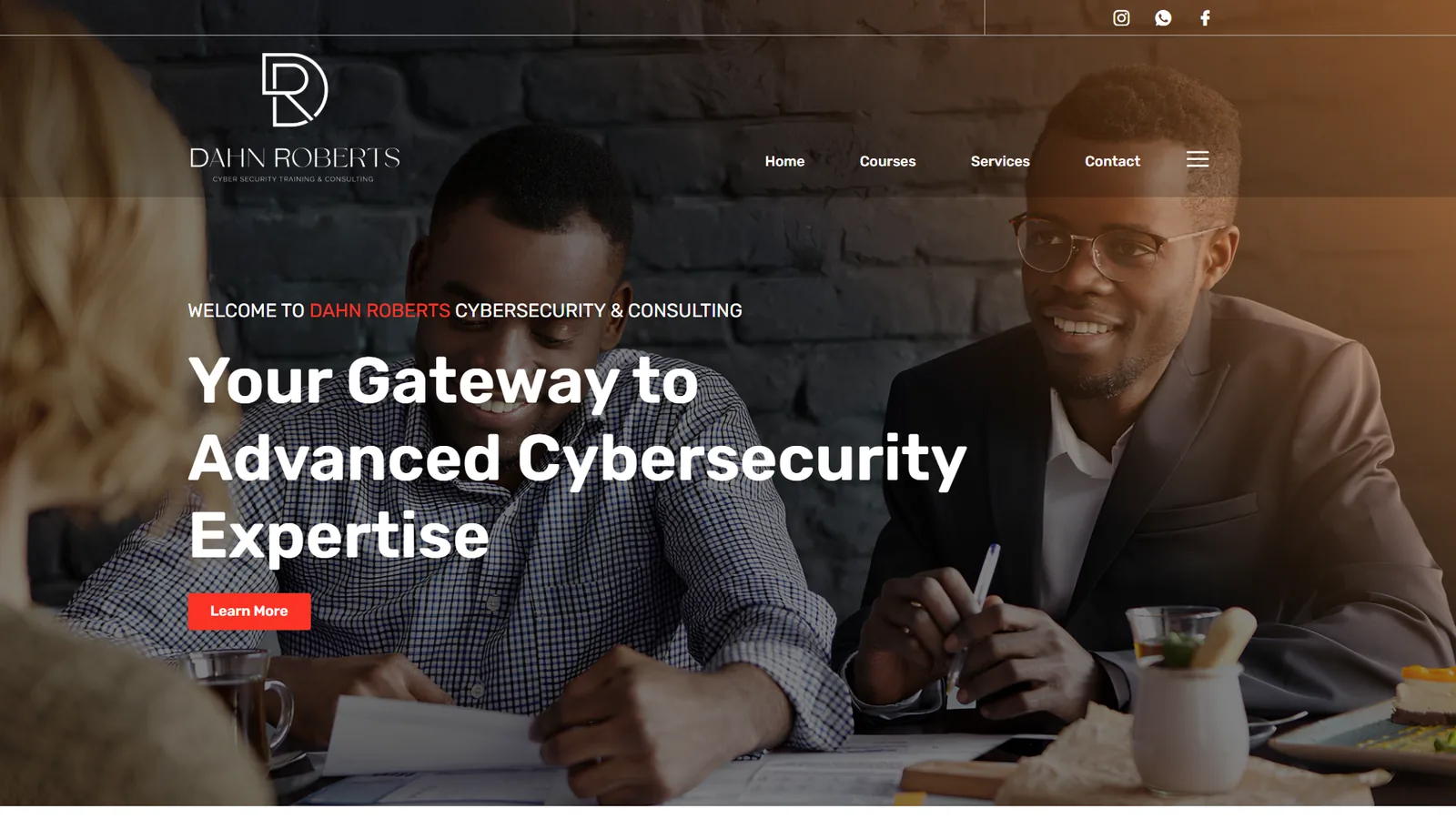 DahnRoberts homepage: ‘Your Gateway to Advanced Cybersecurity Expertise’